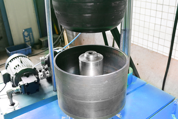 İç Halka için Hassas Tel Dağıtımına Sahip Otomatik Nokta Kaynak Makinesi 10