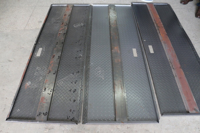 CNC Otomatik Mobil Çifte Başlı Çok Başlı Nokta Kaynak Makinesi Kapı Paneli İçin