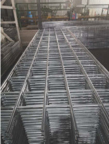 Hwashi Fabrikası IBC Şebeke, IBC Kafes Çerçeve Üretim hattı, IBC Kafes Çerçeve Kilitleme Makinesi