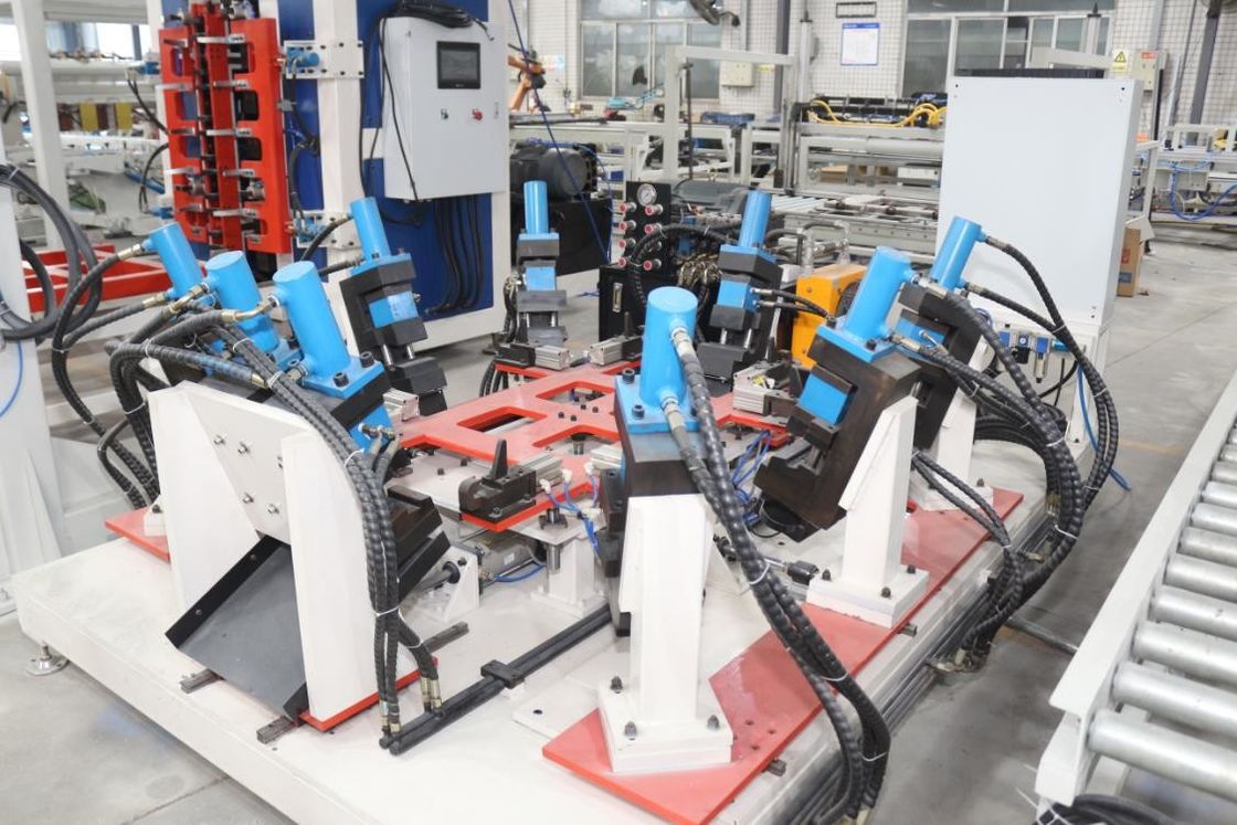 Hwashi Fabrikası IBC Şebeke, IBC Kafes Çerçeve Üretim hattı, IBC Kafes Çerçeve Kilitleme Makinesi